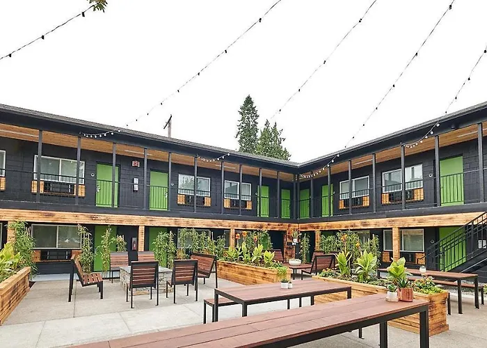 Kenton Hotel